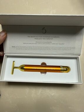 Facial T-Bar Vibrating Massager - Orange & Gold